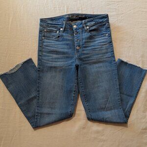 AE Kick Flare Button Up Jeans Sz 10